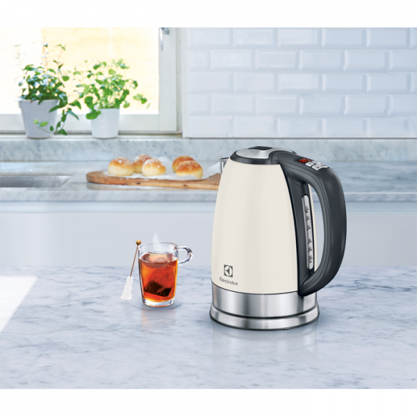 Фото - Електричний чайник Electrolux EEWA7700W