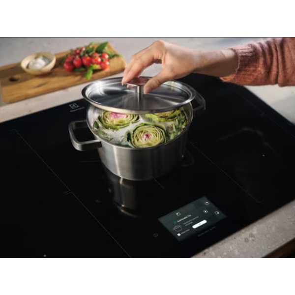 Фото - Варильна поверхня електрична Electrolux EIS67483