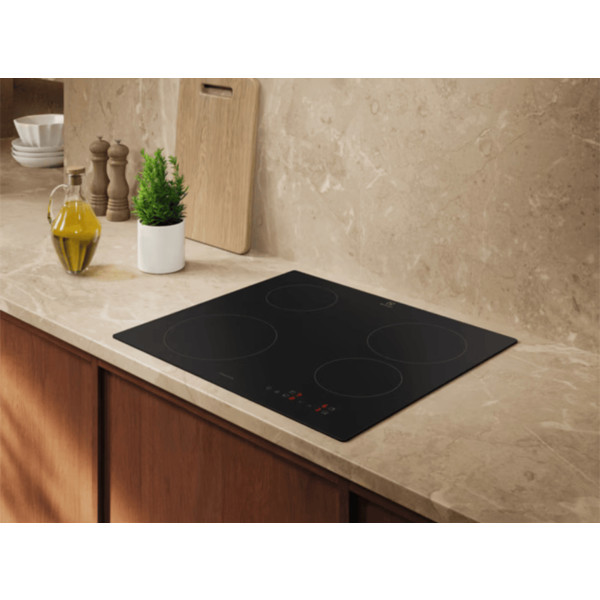 Фото - Варильна поверхня електрична Electrolux LIB60420CL