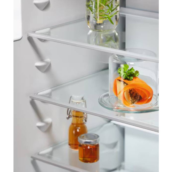 Фото - Холодильник встраиваемый Electrolux LNA7CE18S