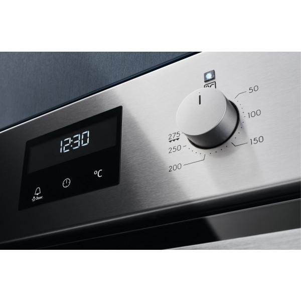 Фото - Уценка - Духовой шкаф Electrolux OED3H50TX
