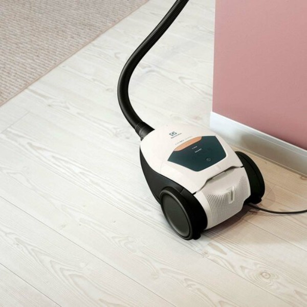 Фото - Пилосос для сухого прибирання з мішком Electrolux PD82-ALRG