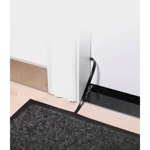 Фото - Кабель патч-корд UGREEN NW101 Cat 6 U/UTP Pure Copper Ethernet Flat Cable 1m Black (50184)