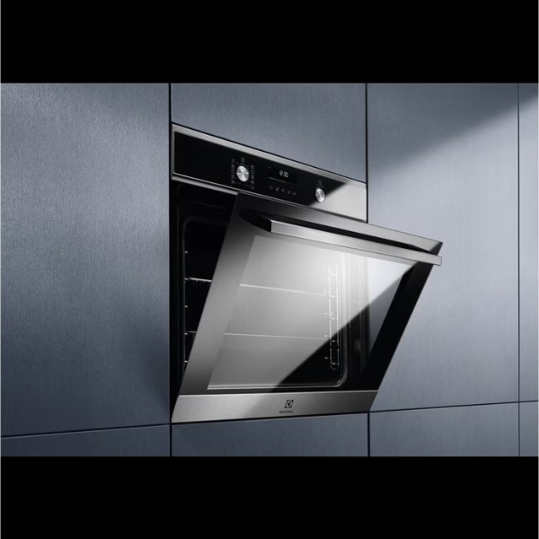 Фото - Духова шафа Electrolux EOF6P76BX