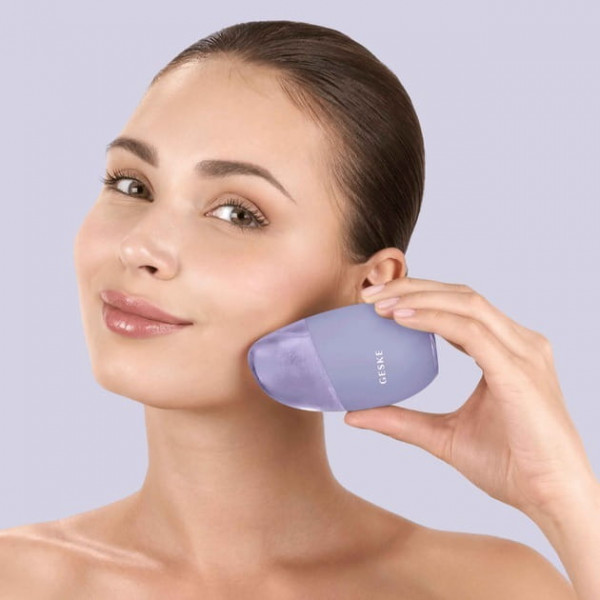 Фото - Уценка - Массажер для лица GESKE Cool & Warm Eye and Face Massager 7 в 1 фиолетовый (GK000700PL01)