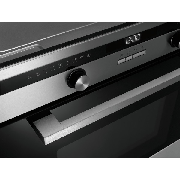 Фото - Духовой шкаф Concept ETV7460ss