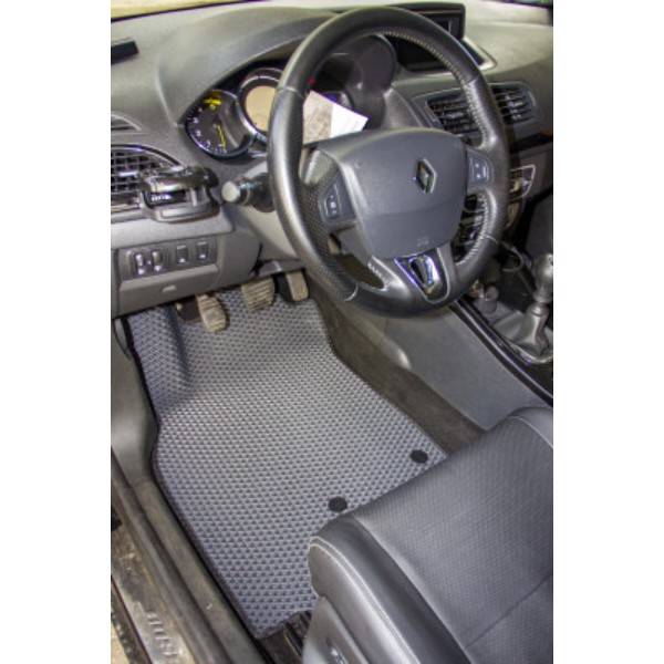 Фото - Коврики из экокожи в салон авто передние EVAtech для Megane (III) 5-doors MT Renault 2008-2016 3 поколение Htb EU RT32111AEZ2RN2BBB