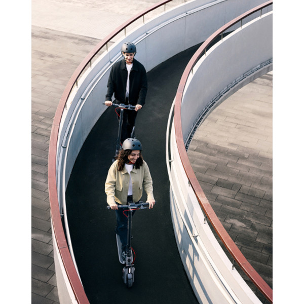 Фото - Электросамокат Segway Ninebot F3 E