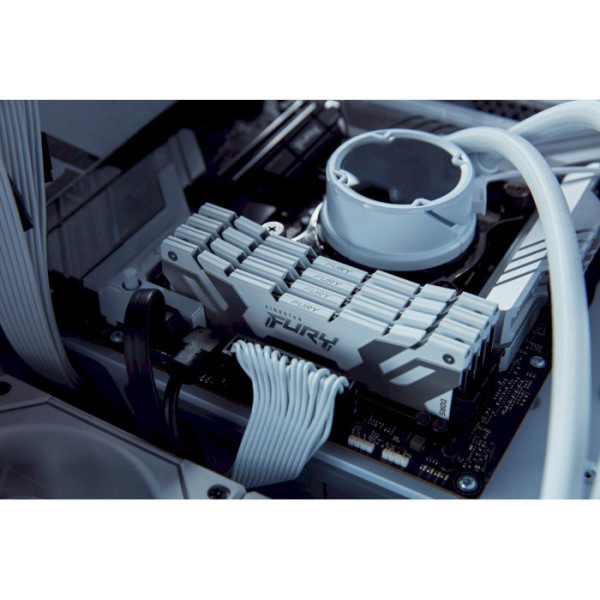 Фото - Пам'ять DDR Kingston 32GB DDR5 CL38 DIMM FURY Renegade White XMP (KF572C38RWK2-32)