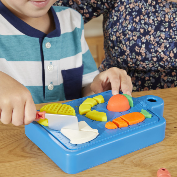Фото - Набори для ліплення Play Doh Hasbro Маленький Шеф (F6904)