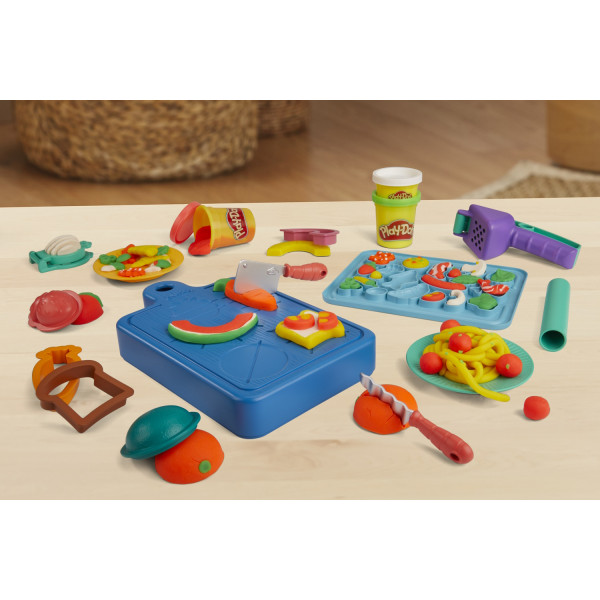 Фото - Набори для ліплення Play Doh Hasbro Маленький Шеф (F6904)