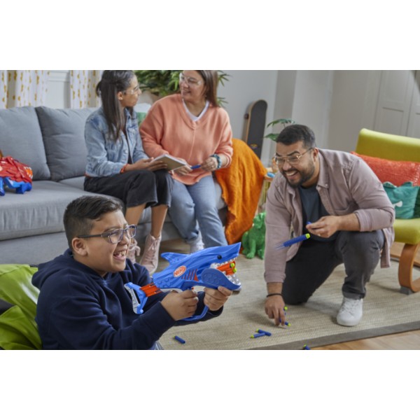Фото - Бластер многозарядный Hasbro Шаркфайер серии Nerf Wild (F8645)