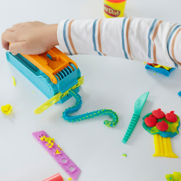 Фото - Набори для ліплення Hasbro Play Doh Фабрика веселощів (F8805)