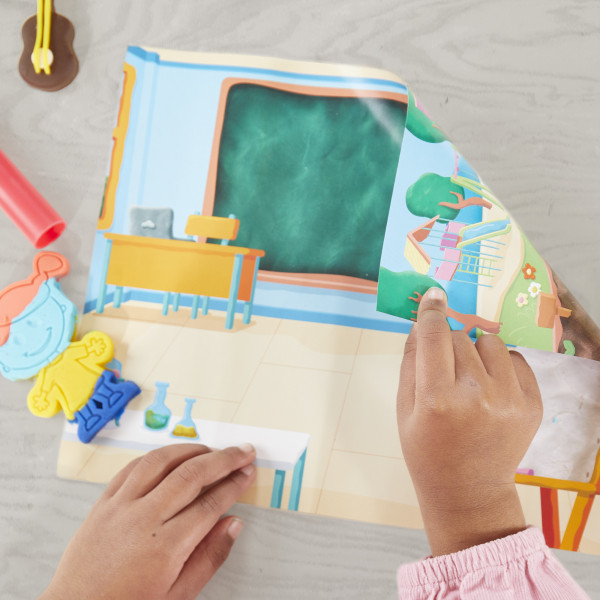 Фото - Набори для ліплення Hasbro Play-Doh Шкільні пригоди (F9140)