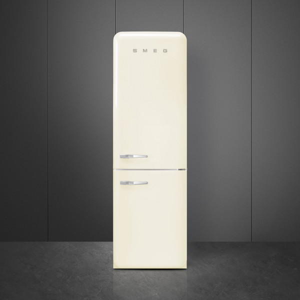 Фото - Холодильник Smeg FAB32RCR5