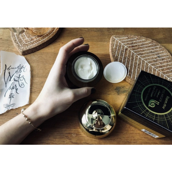 Фото - Крем для кожи вокруг глаз Farm Stay Escargot Noblesse 50 мл (8809317289281)