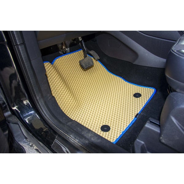 Фото - Коврики из экокожи в салон авто EVAtech ECO для Kuga Restyling Ford 2016-2019 2 поколение SUV EU FD3563ZE3FC4BBB