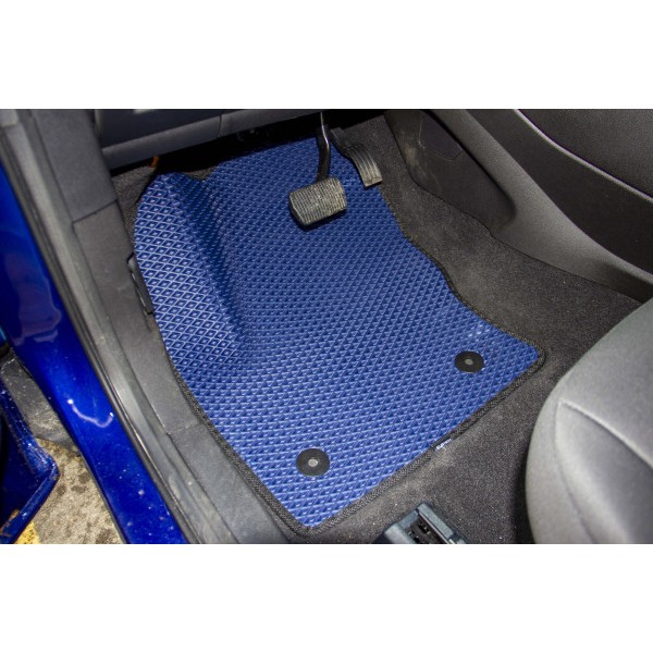 Фото - Коврики из экокожи в салон авто EVAtech ECO для Kuga Restyling Ford 2016-2019 2 поколение SUV EU FD3563ZE3FC4BBB
