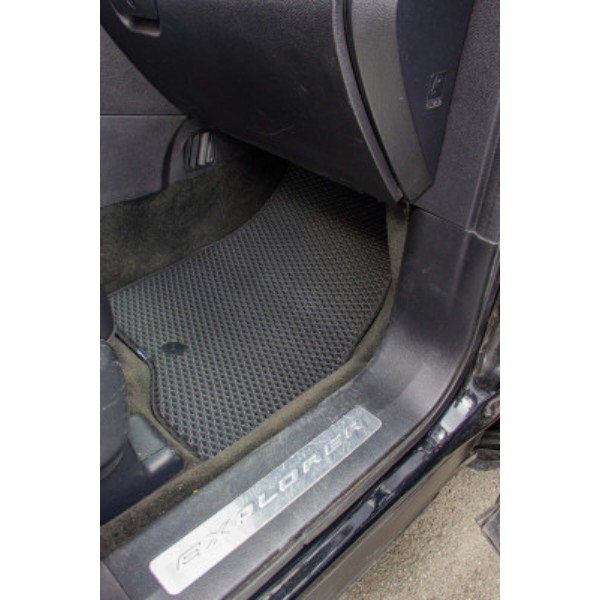 Фото - EVA килимки в салон авто передні EVAtech для Explorer Restyling 6 seats (2+2+2) Ford 2016-2019 5 покоління SUV USA FD43565A2AV3SGB