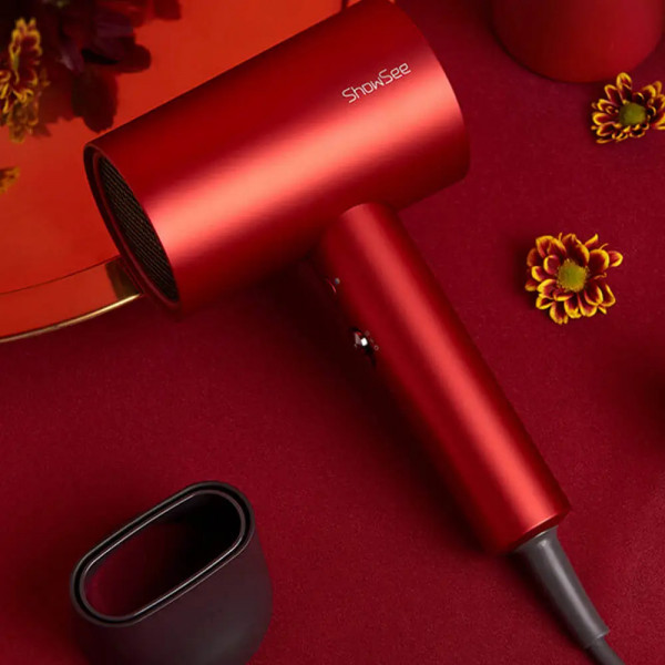 Фото - Фен Xiaomi ShowSee Electric Hair Dryer Red (SHWS-A5-R-EU)