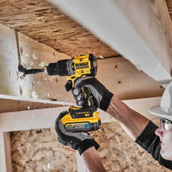 Фото - Дрель-шуруповерт DeWALT DCD805H2T