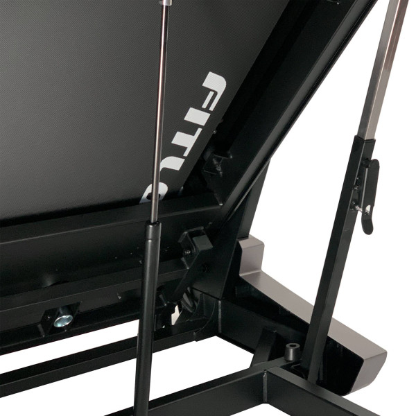 Фото - Бігова доріжка FitLogic T68C