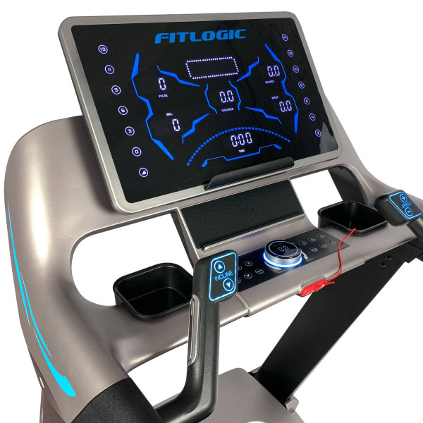 Фото - Бігова доріжка FitLogic T68C