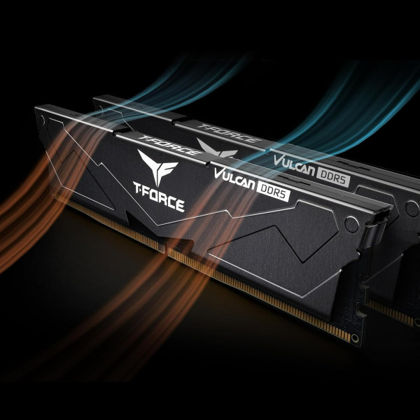 Фото - Память DDR Team DDR5 2x16GB/6000 T-Force Vulcan Black (FLBD532G6000HC38JDC01)