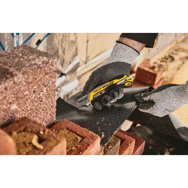Фото - Ніж будівельний Stanley Fatmax Integrated Snap Knife 165 мм (FMHT10594-0)