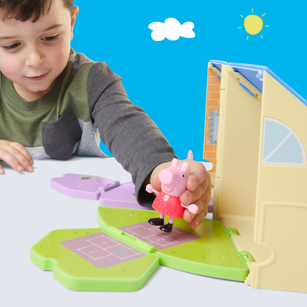Фото - Набір ігрових фігурок Peppa Pig FIGURINES – ДИТЯЧИЙ САДИК ПЕПИ (G0530)