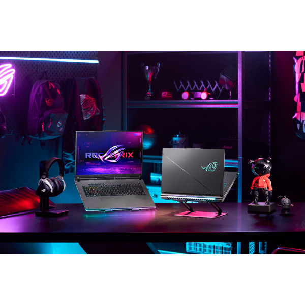 Фото - Ноутбук ігровий Asus ROG Strix SCAR 18 G834JYR-R6059X Off Black