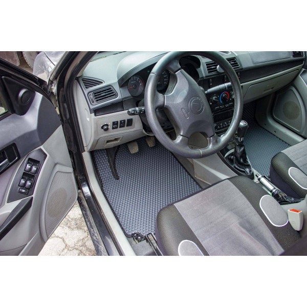Фото - EVA килимки в салон авто передні EVAtech для CK Geely 2005-2008 1 покоління Sedan EU (GY51289A2RBB)