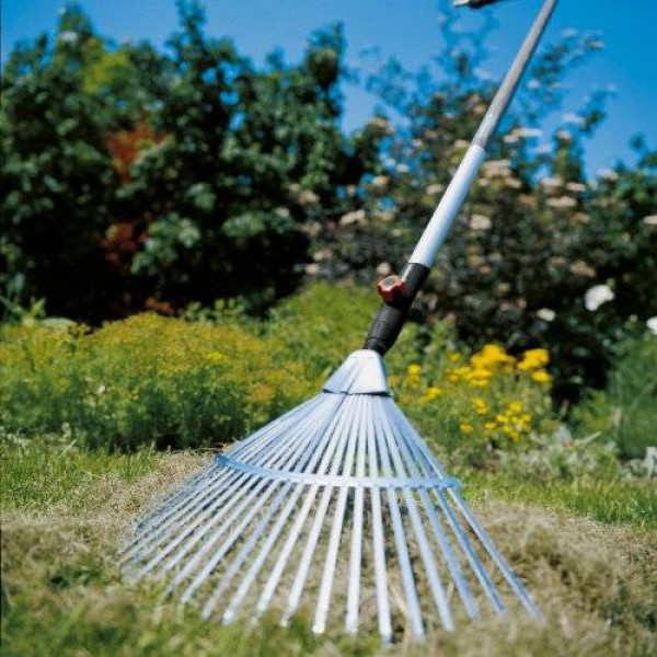 Фото - Граблі Gardena Combisystem 50 см (03102-20.000.00)