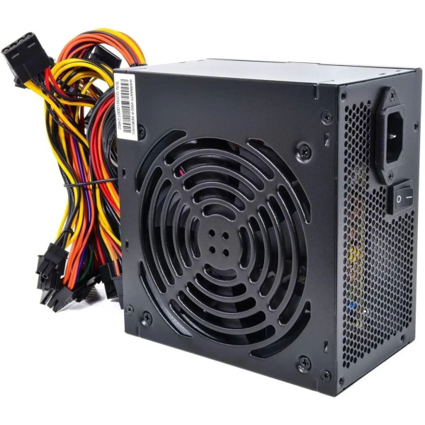 Фото - Блок питания для ПК QUBE 750W 80+ Gold Semi-Modular (QBC-GPG-750W-80G)