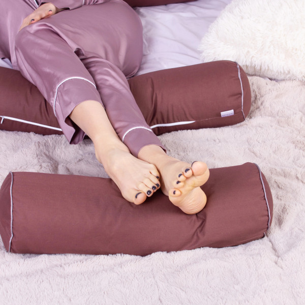 Фото - Подушка валик MirSon №8376 Naturale Line 19-1217 Chocolate Perla Tencel 60х16 см (2200006252412)