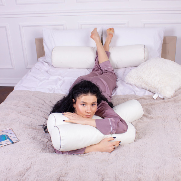 Фото - Подушка валик MirSon №8498 Eco Line Creamy 50% Memory 70х20 см (2200006341215)