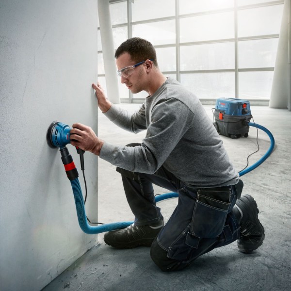 Фото - Эксцентриковая шлифовальная машина Bosch GEX 125-1 (0.601.3A8.020)