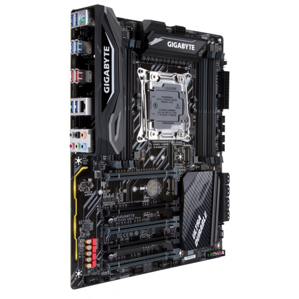 Фото - Материнська плата Gigabyte X299 UD4 Pro