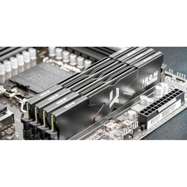 Фото - Память DDR Goodram 8Gb DDR5 6000MHz IRDM Black (IR-6000D564L30S/8G)