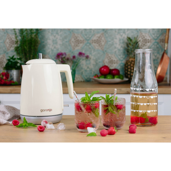 Фото - Электрический чайник Gorenje K 15 RL