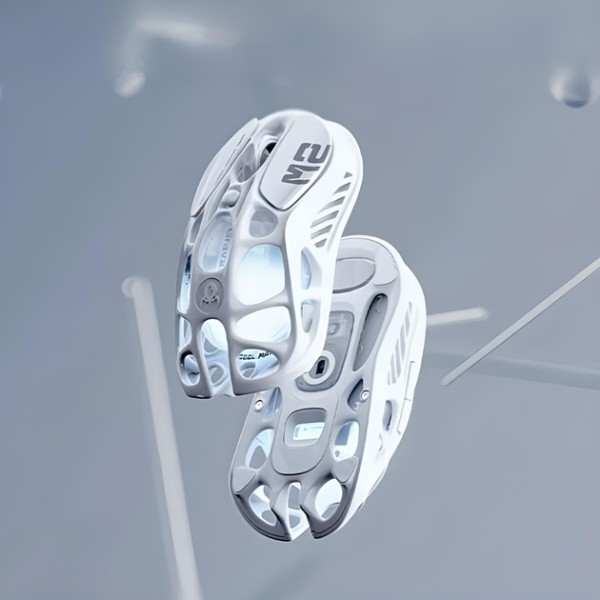 Фото - Мышь беспроводная игровая GravaStar Mercury M2 RGB Opaline White (GRAVASTARM2_WHT)