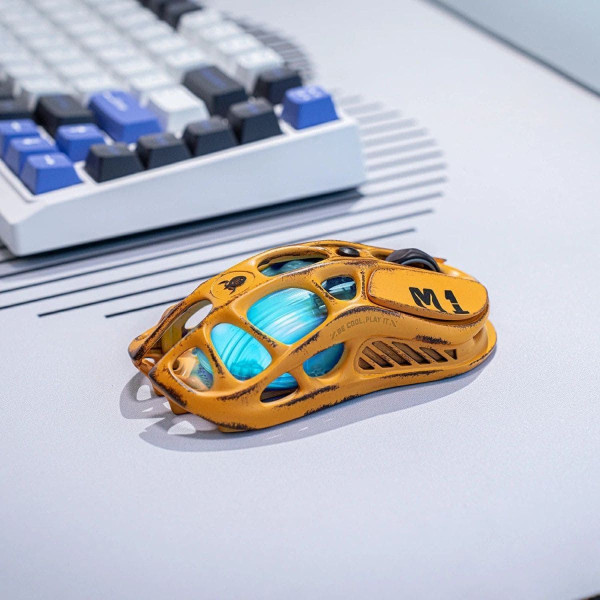 Фото - Мышь беспроводная игровая GravaStar Mercury M1 Pro  Battle-Worn Yellow (GSM1PRO_YLW)