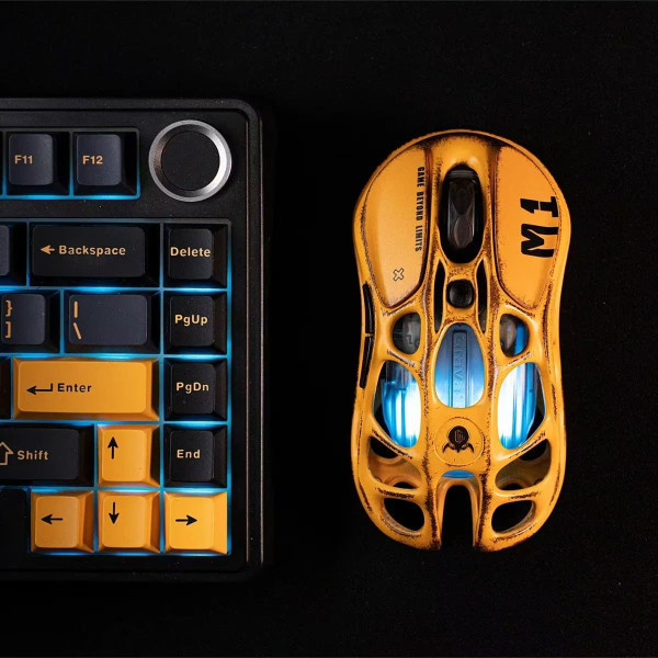 Фото - Мышь беспроводная игровая GravaStar Mercury M1 Pro  Battle-Worn Yellow (GSM1PRO_YLW)