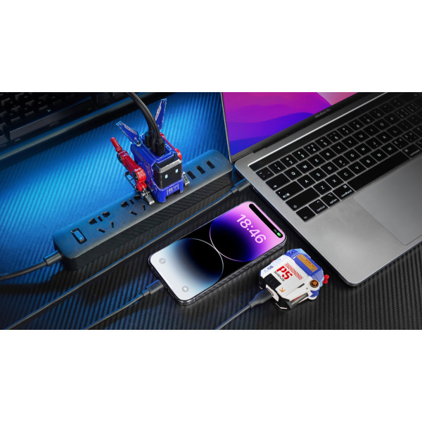 Фото - Мережевий зарядний пристрій GravaStar Alpha65 65Вт 2XUSB-C/USB-A (GRAVASTARA65_OPP_EUK)