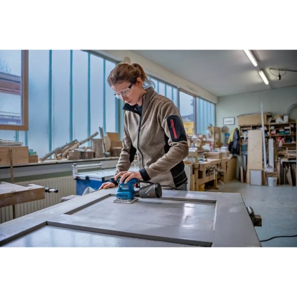 Фото - Эксцентриковая шлифовальная машина Bosch GSS 160 Multi (0.601.2A2.300)