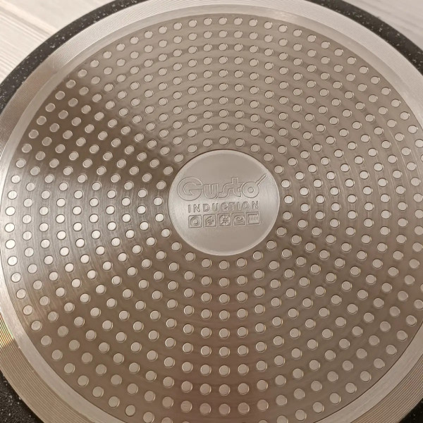 Фото - Сковорода універсальна Gusto STONE DROP 28х5,1 см (GT-2601-28)