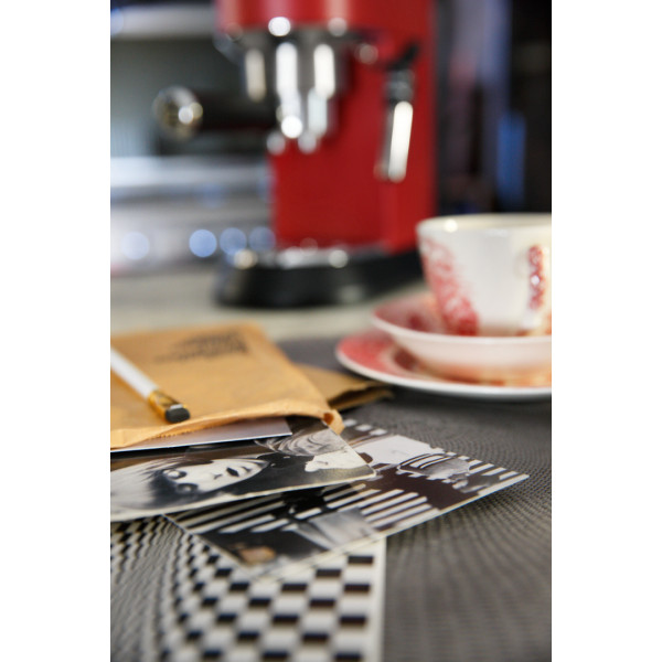 Фото - Уценка - Кофеварка рожковая Delonghi EC 685.R