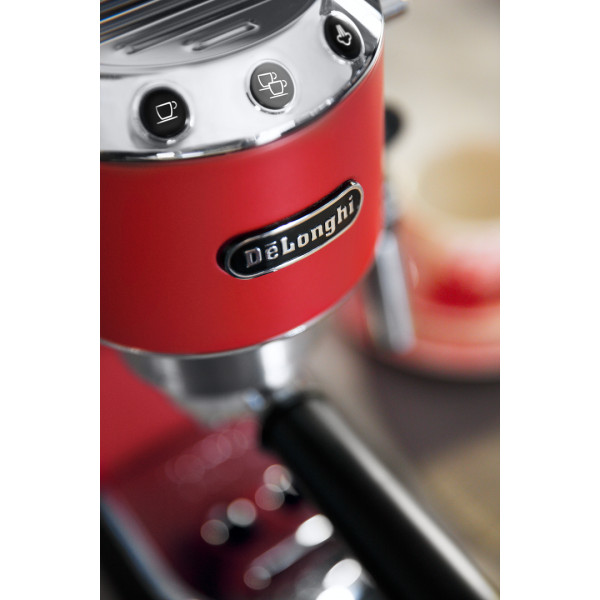 Фото - Уценка - Кофеварка рожковая Delonghi EC 685.R