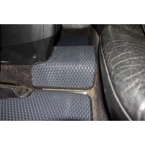 Фото - Коврики из экокожи в салон авто EVAtech ECO для Accord AT (Electric seats) Honda 2003-2008 7 поколение Sedan EU (HA13173CG5TL2BBB)