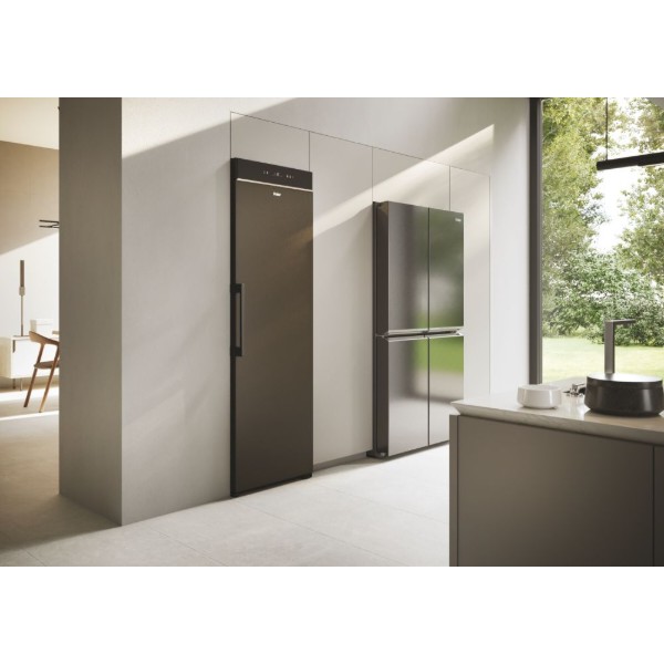 Фото - Винна шафа Haier HWS247FDU1